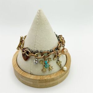 Betsey Johnson Vintage Charm Bracelet Gold Tone Rhinestones & Faux Pearls 7.5"